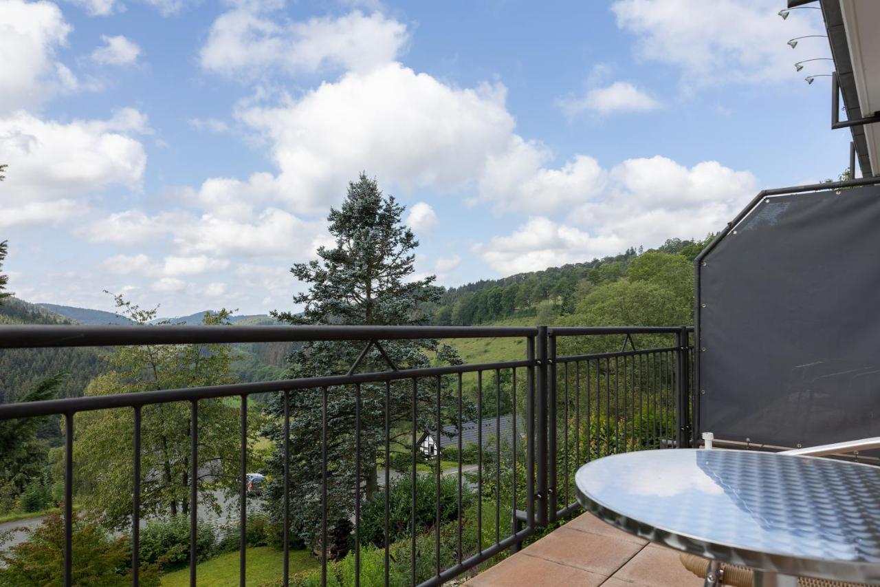 Hotel Landhaus Nordenau Schmallenberg Exterior photo